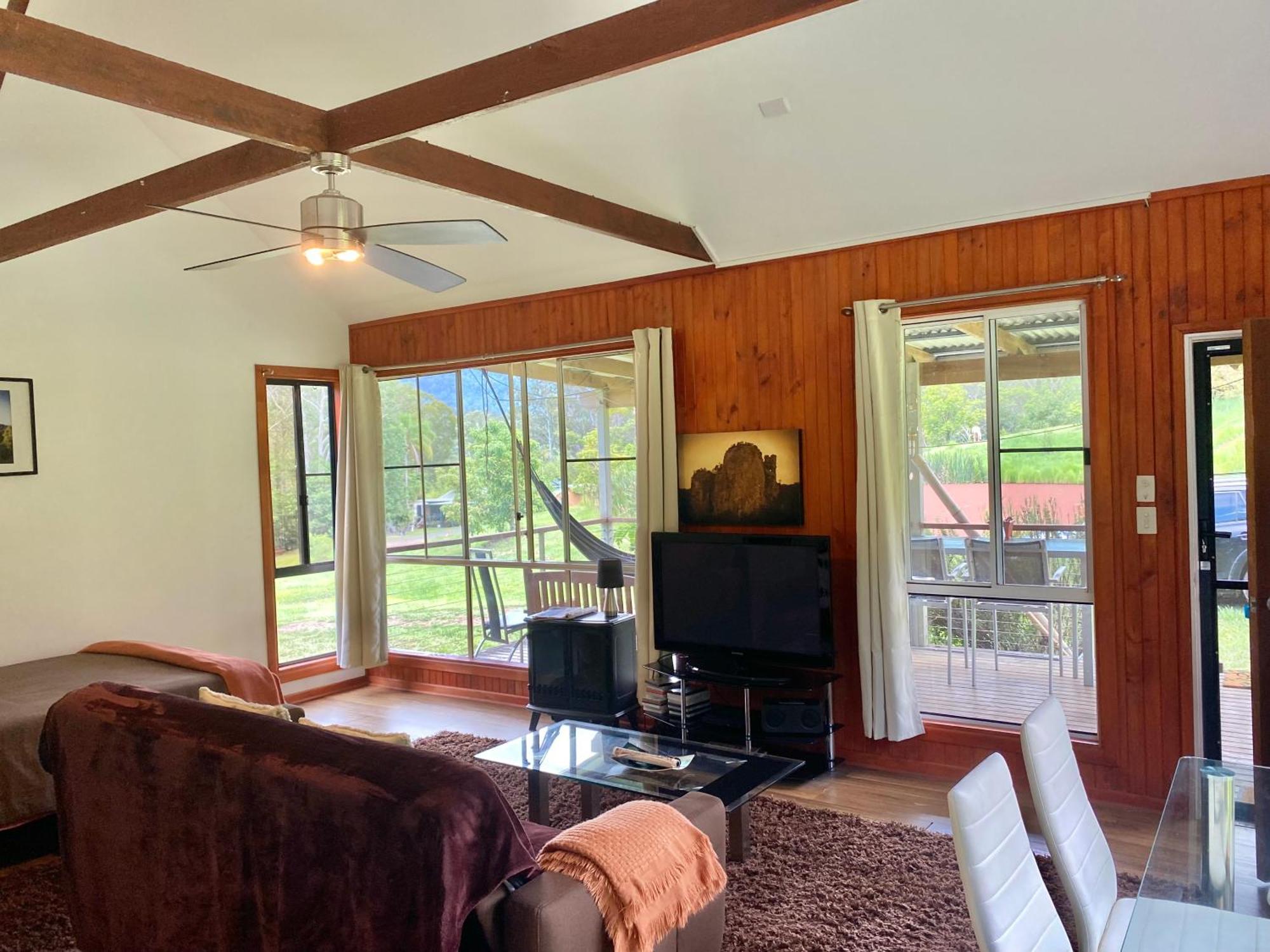 Waterfall Retreat Guest house Nimbin